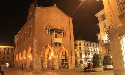 Il Comune vara la nuova ordinanza sulla movida: in alcune zone cambiano gli orari di chiusura dei locali