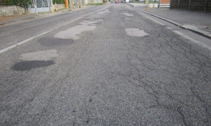 Si rifà il manto stradale del Quartiere Sud