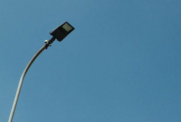 Guasto all’illuminazione pubblica: tecnici Acinque al lavoro