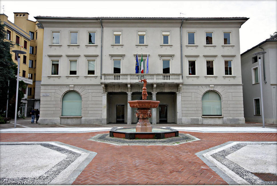 Nessun invito dalla Giunta, le minoranze scrivono al prefetto