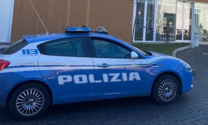 Dalla segnalazione per lite alla scoperta della droga: tre denunciati