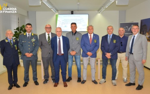 Firmato il protocollo per “aiutare” gli uffici giudiziari