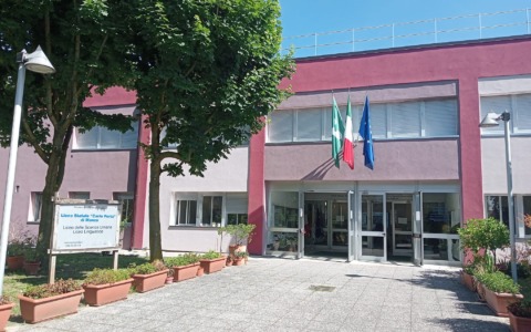 Teatro e musica al Carlo Porta: studenti protagonisti sul palco